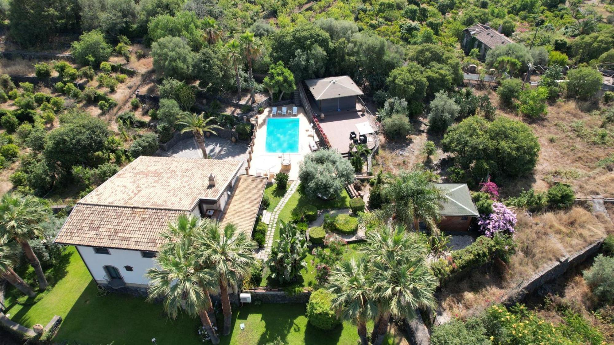 אסראלה Villa Biddizza מראה חיצוני תמונה